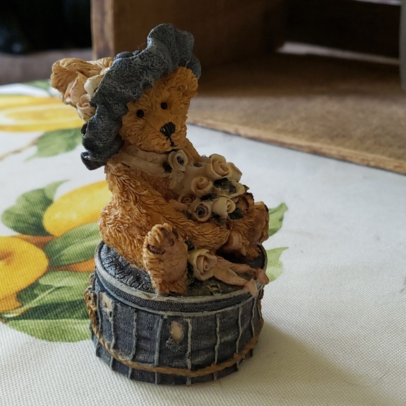 Boyds Bears | Victorian Trinket Box - Picture 6 of 6